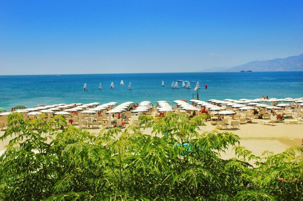 Regent Beach Hotel & Apartments Reggio di Calabria Eksteriør bilde