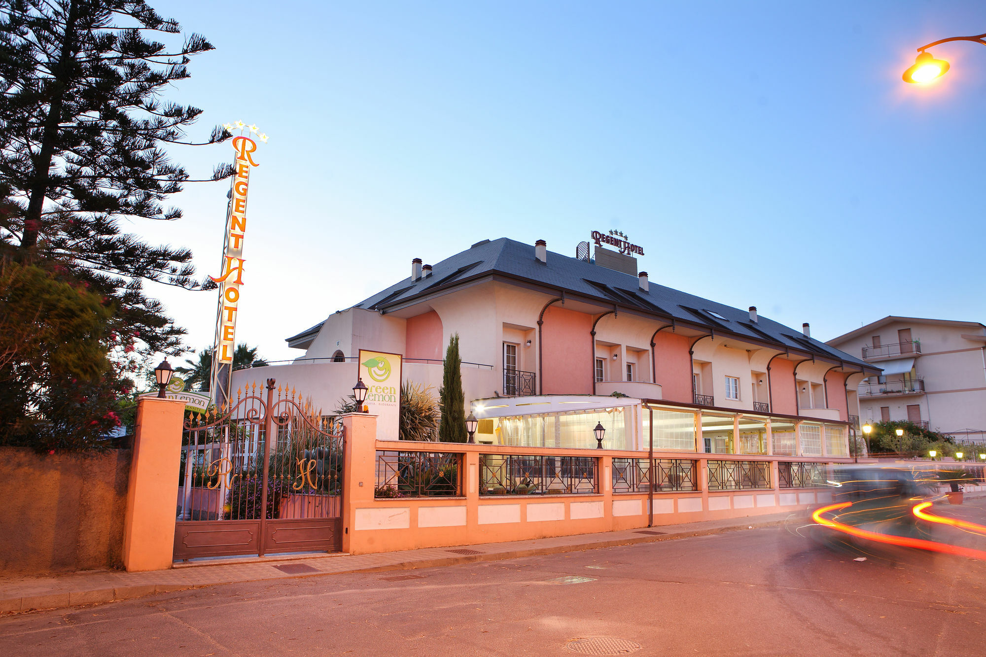 Regent Beach Hotel & Apartments Reggio di Calabria Eksteriør bilde